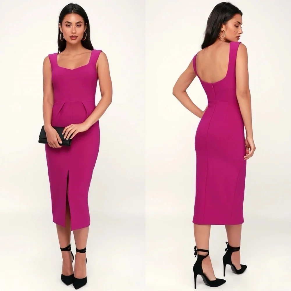 NWT Elliatt City Magenta Midi Dress